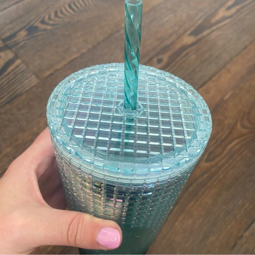 Starbucks Iridescent Grid Cold Cup 24 oz Venti Tumbler With Straw Green - Picture 4 of 10
